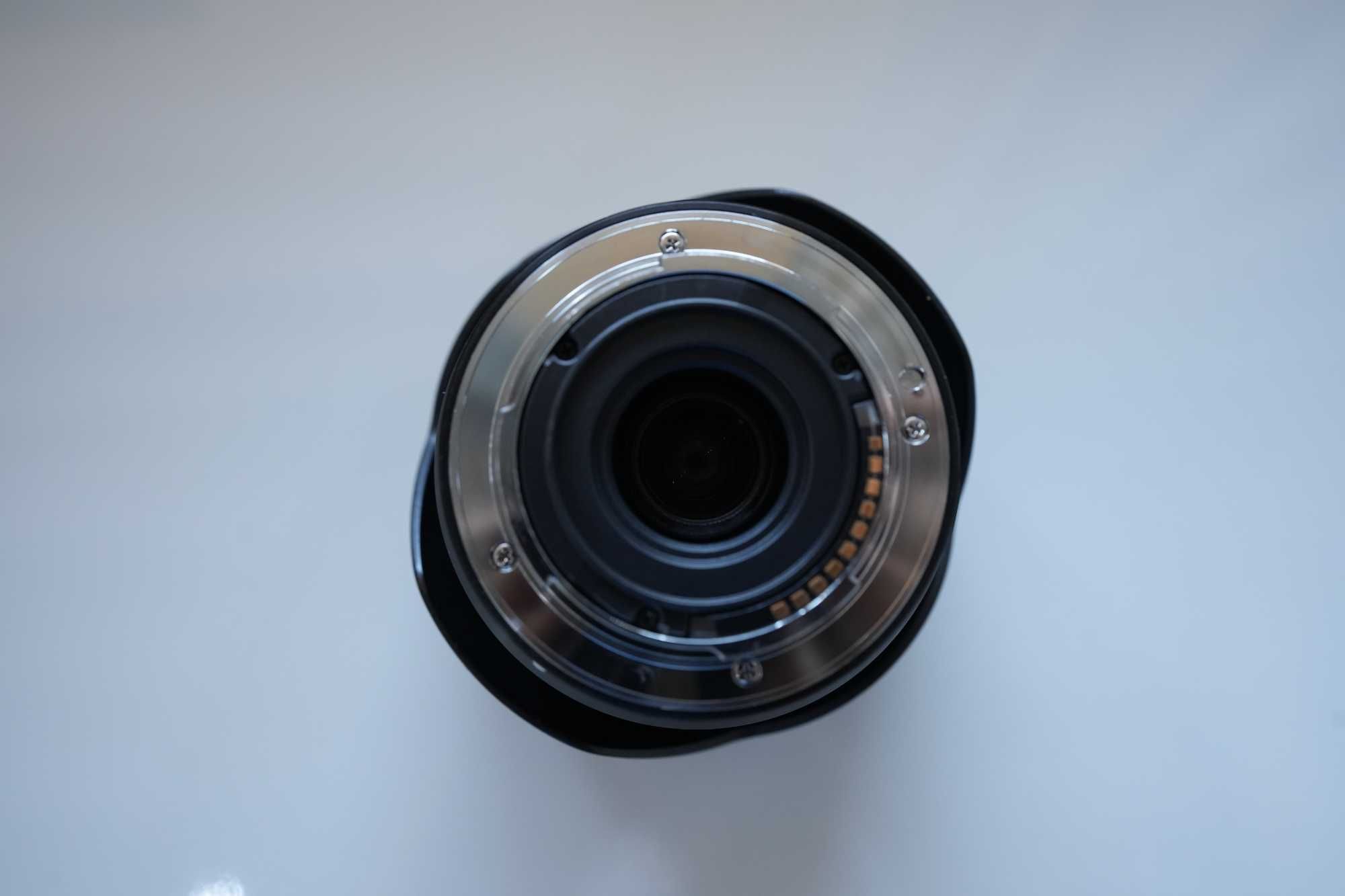 Sony a6400 + 3 обектива + батерии
