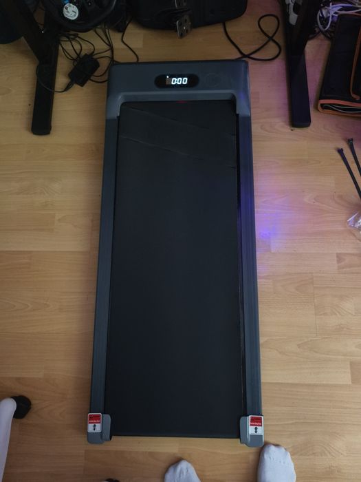 Компактная беговая дорожка