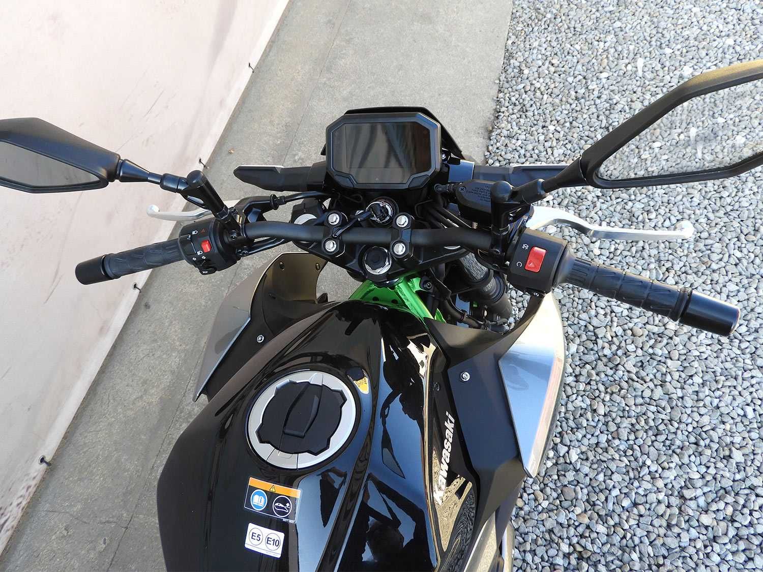 Motocicleta Kawasaki Z500 SE ABS 2025 | Rate | Leasing