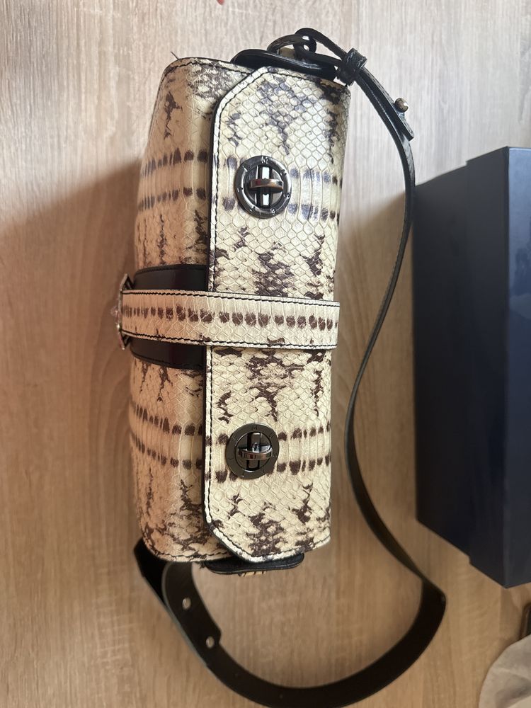 Musette чанта естествена кожа змийски принт мюсет
