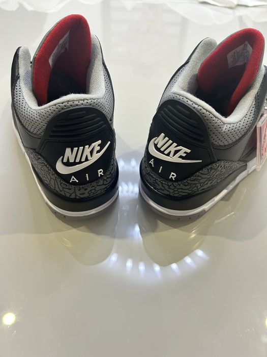 Jordan 3 black cement marimea 43