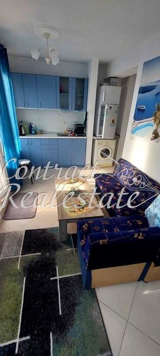 Едностаен Обзаведен Погребите !