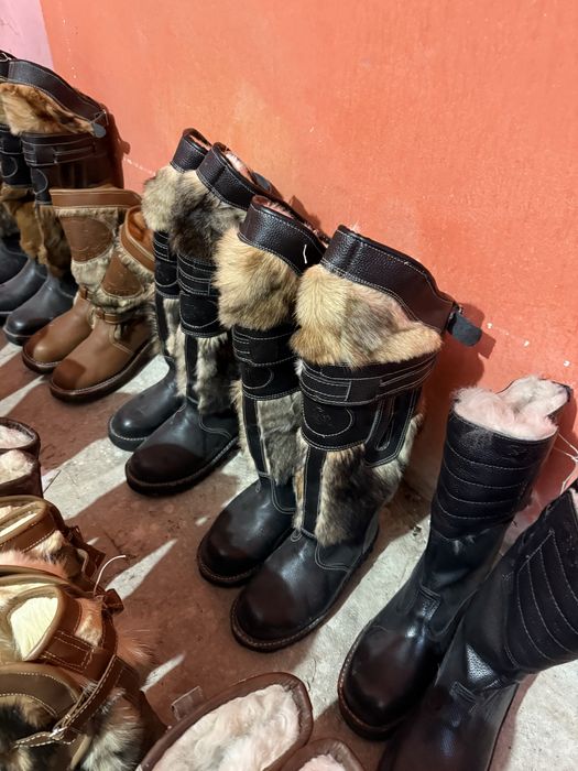 Натуралный кожаный унты с Монголий все размеры есть