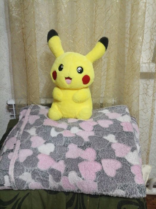 Продаю красивую пикачу игрушка