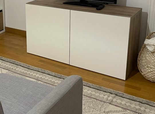 Usi mobila Besta ikea