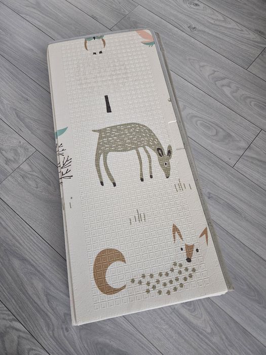 Двулицево детско килимче