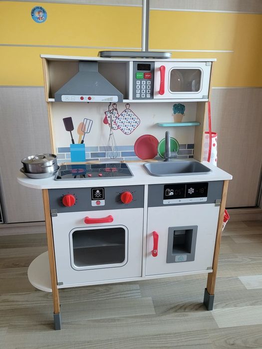 Vând bucatarie copii