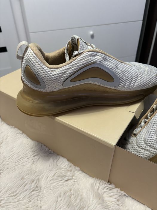 NIKE Air Max 720 - Special Edition - “Pale Vanilla”