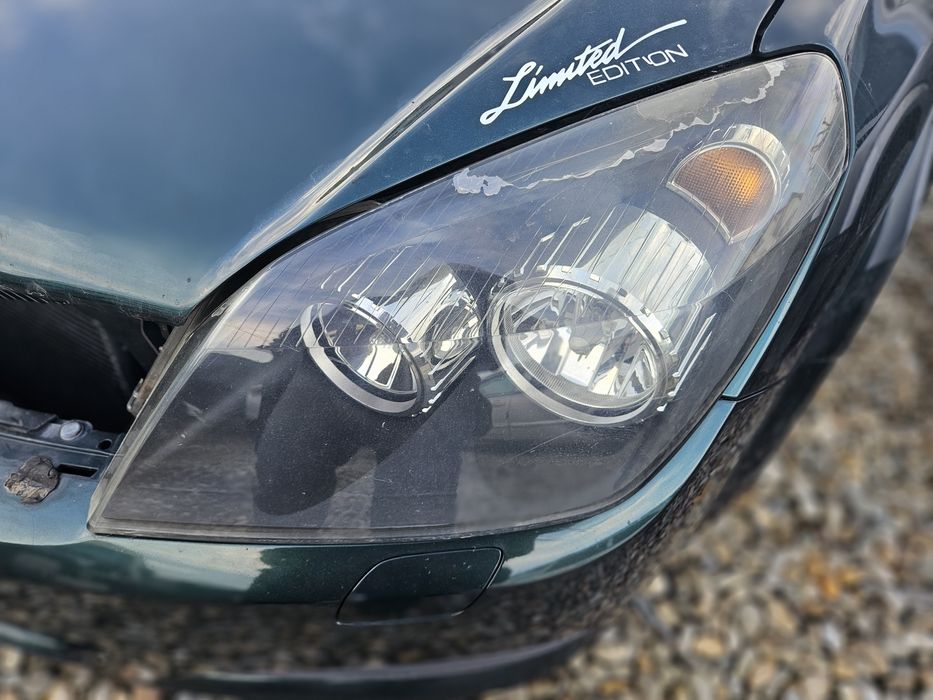 Faruri opel astra h