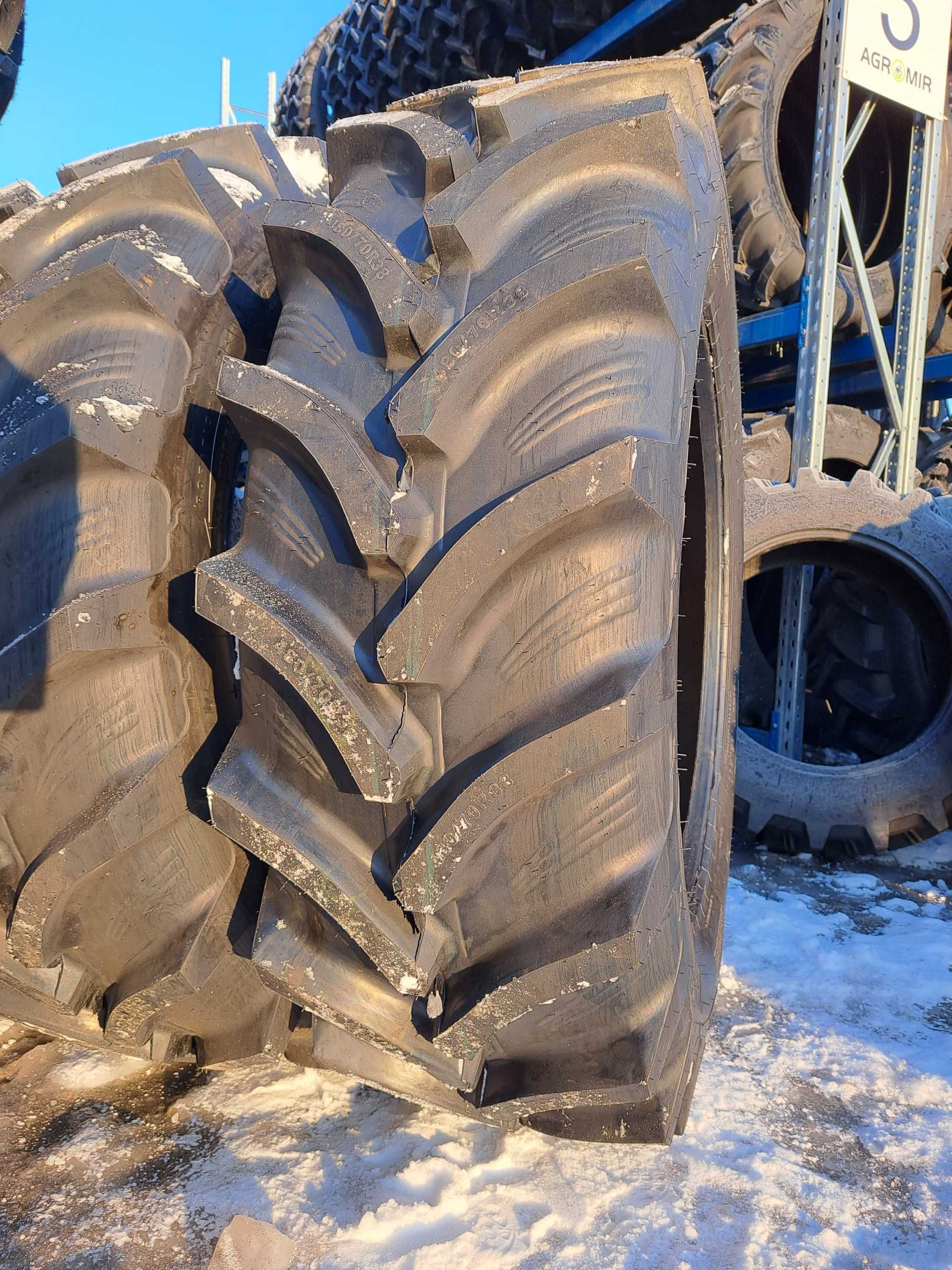 Anvelope noi FIAT 480/70 R38 marca OZKA cauciucuri SOMECA, AGRI