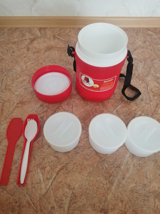 Продам контейнер Maccoffee для еды новый