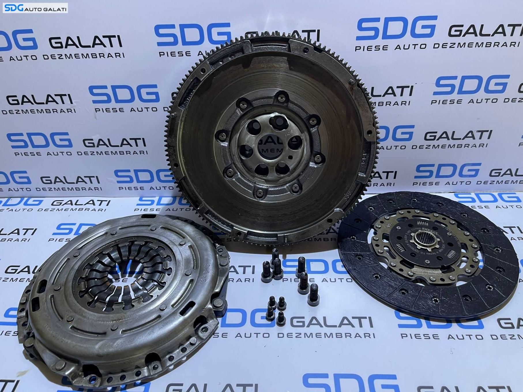 Ambreiaj Masa Dubla Volanta Placa Presiune Disc SACHS Volkswagen Sharan 2.0 TDI CFFE CFFA CFFB 2011 - 2016 Cod 03L141025L 063082001121 03L141031P