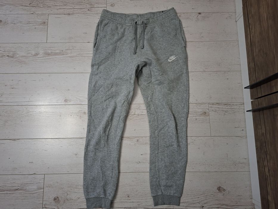 Nike-Ориг. Ватирано долнище