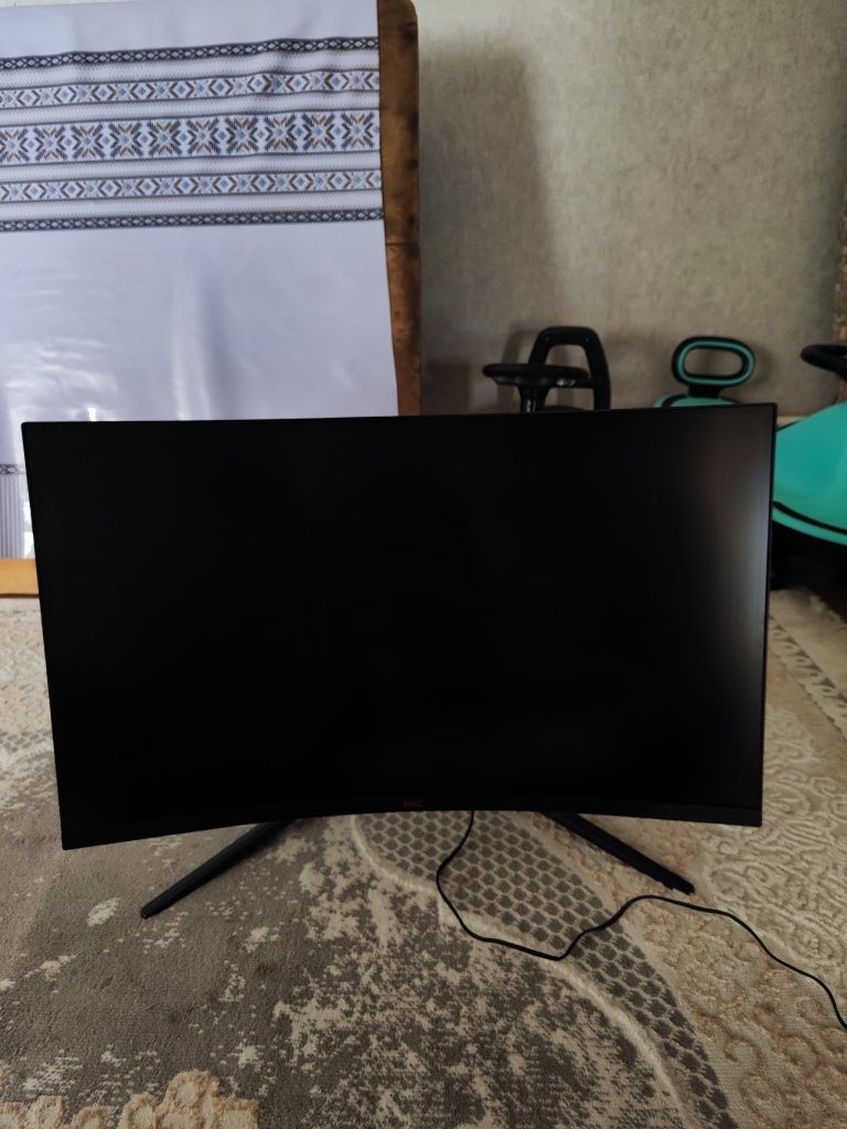 Монитор игровой комп