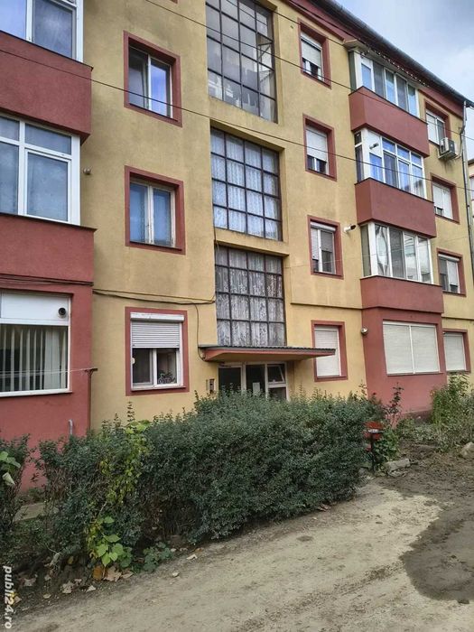 Apartament 2 Camere · 55 mp · Etaj 1 · Zona Cazarmii