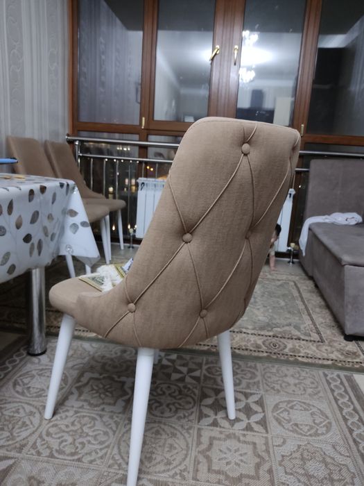 Продам стулья 6 единиц