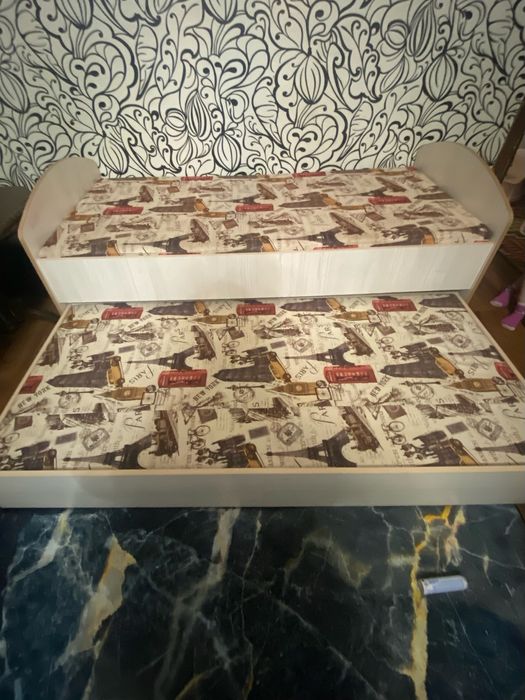 Кровать подростковая