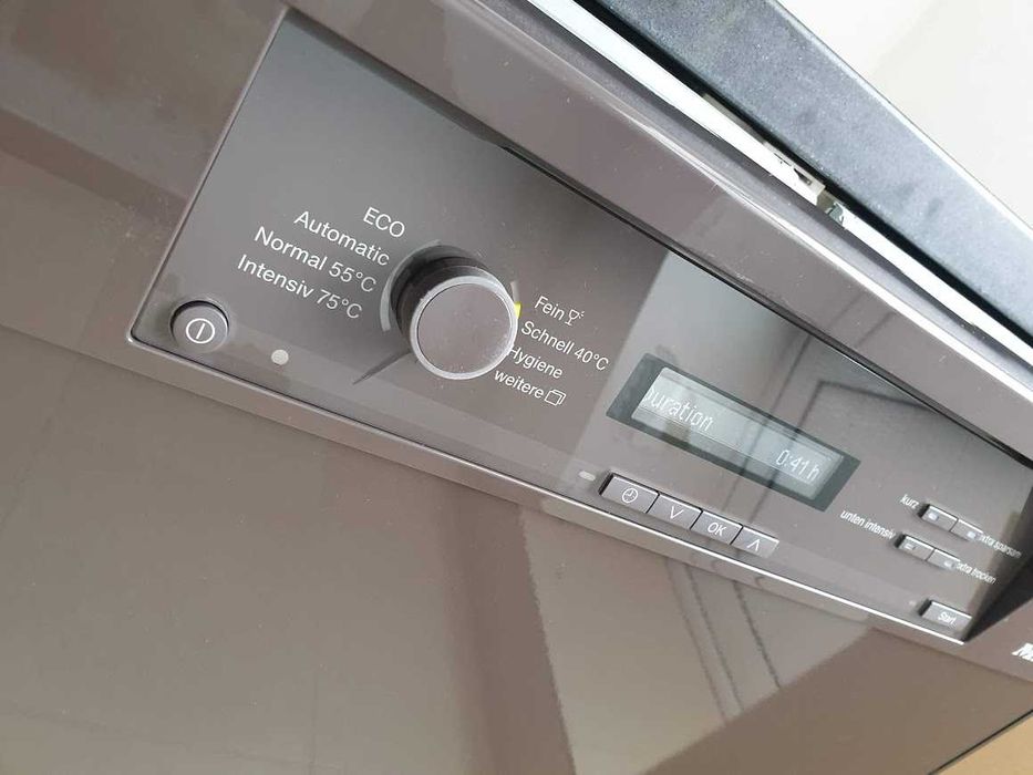 Съдомиялна Miele Кафява - LED - Auto Open - Частично Вграждане 60см