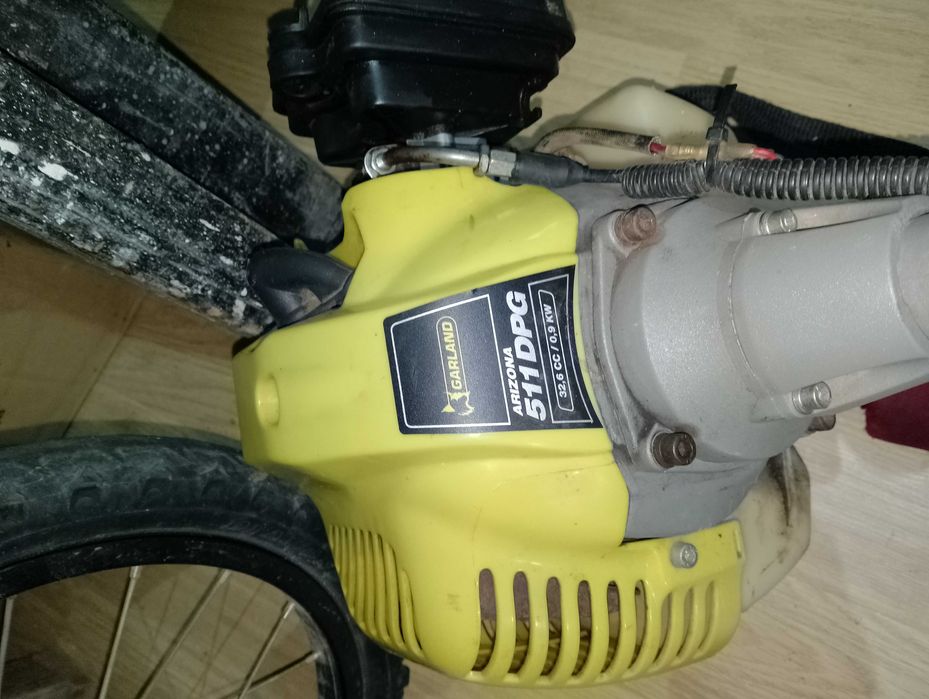 Motocositoare Garland cu ax pentru crengi.