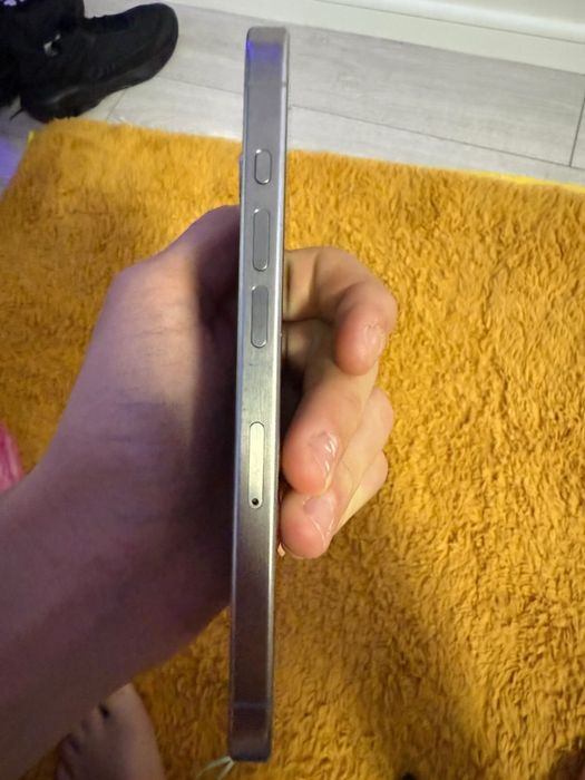 Iphone 15 pro titanium