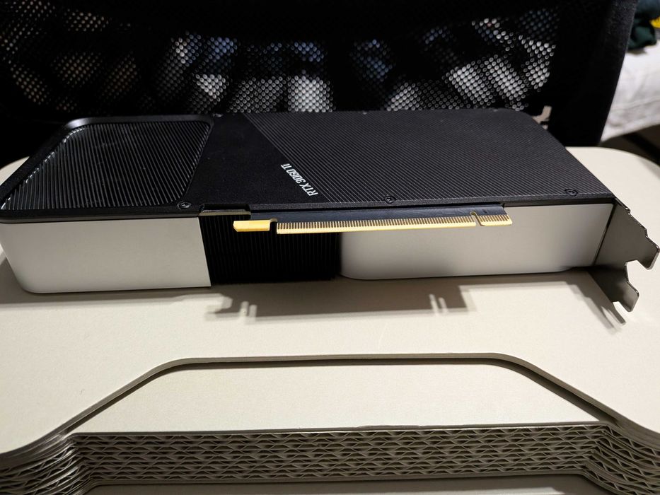 NVIDIA GeForce RTX 3060 Ti Founders Edition