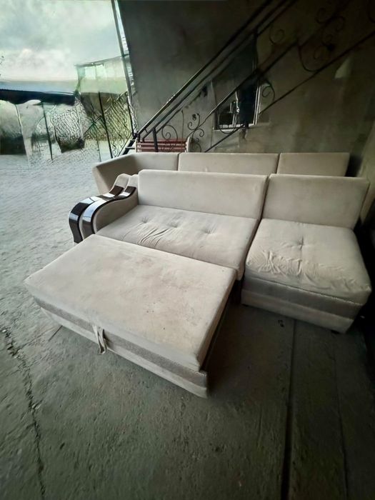 Продается: диван
