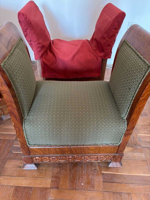 Старинни масивни мебели