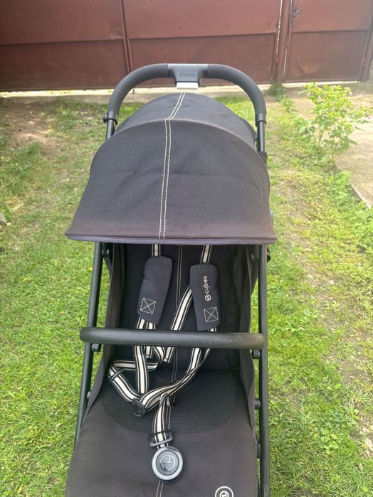 Cărucior cybex beezy