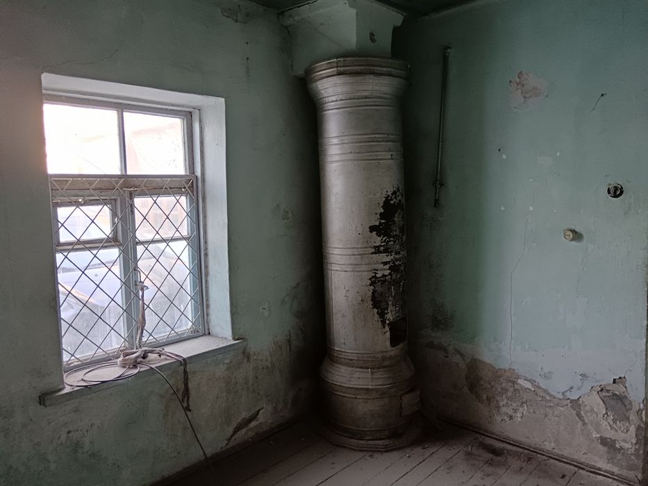 Продаётся 1 комнатная общий двор