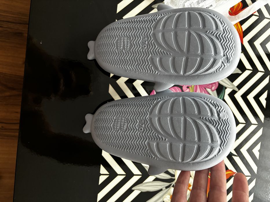 Papuci noi shark 17 cm