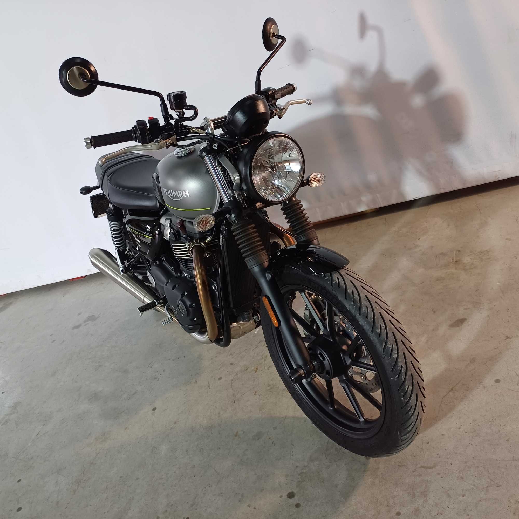 Motocicleta Triumph Speed Twin 900 ABS | TJ6419 | motomus.ro