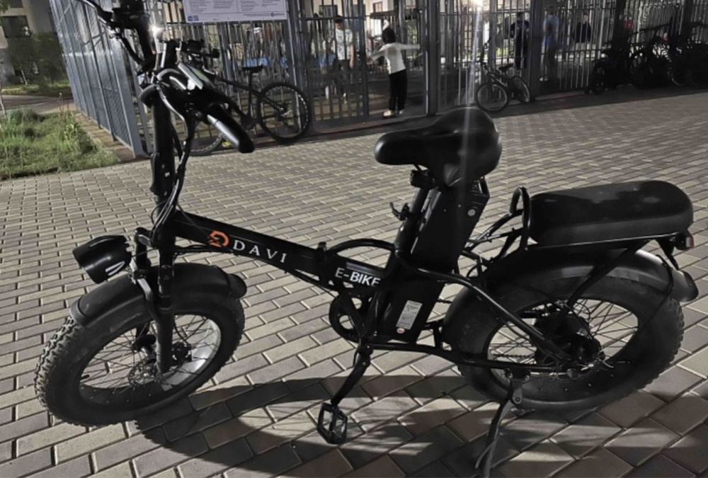 Продам электровелосипед 20 дюим