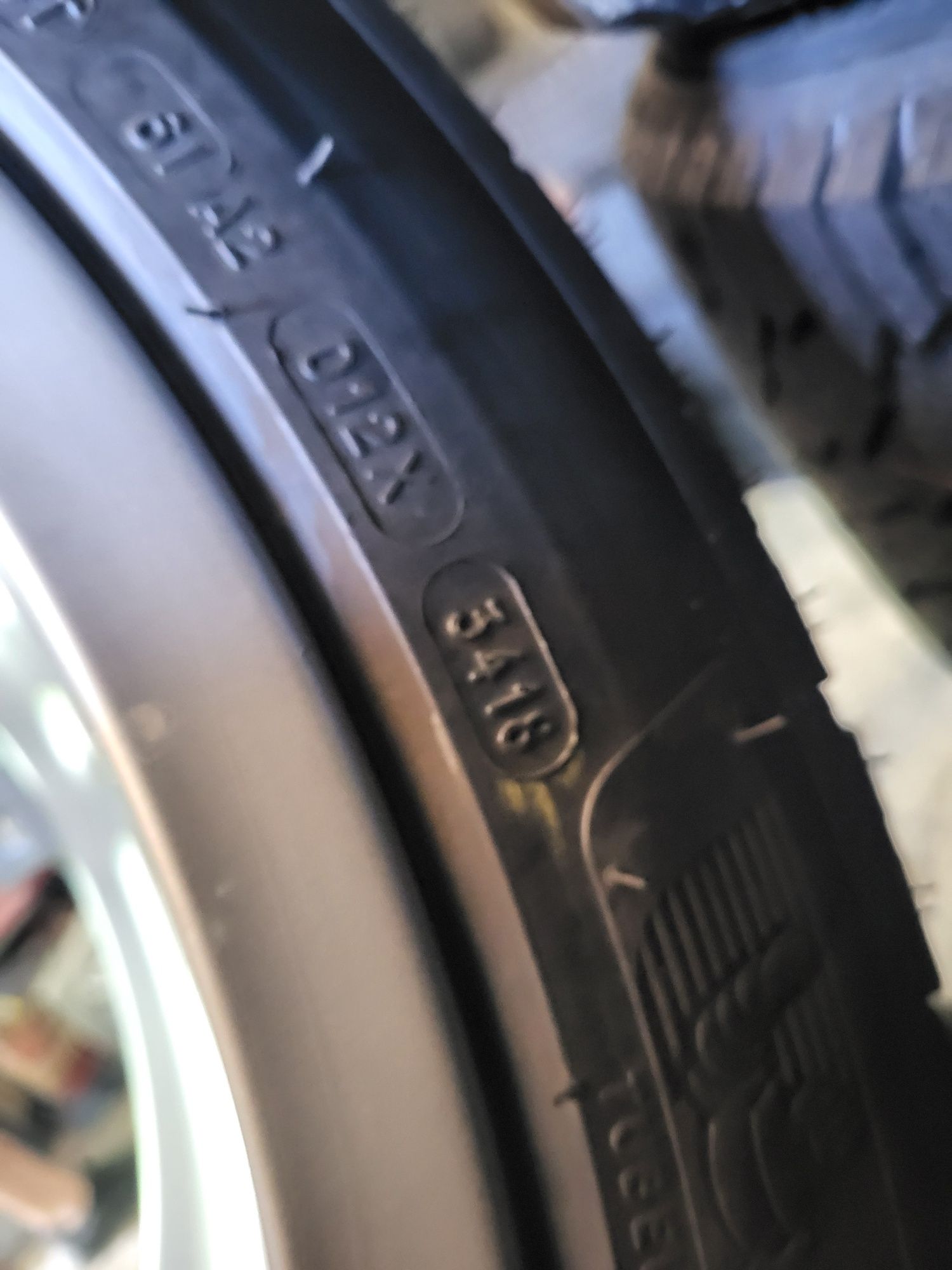 4 бр зимни 265/40/19 Michelin Alpin 5