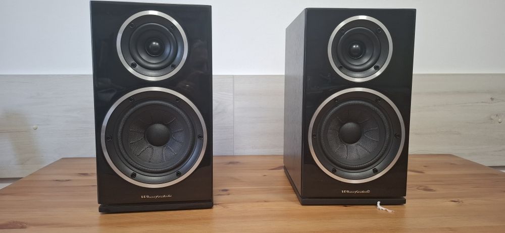 Boxe wharfedale diamond 225