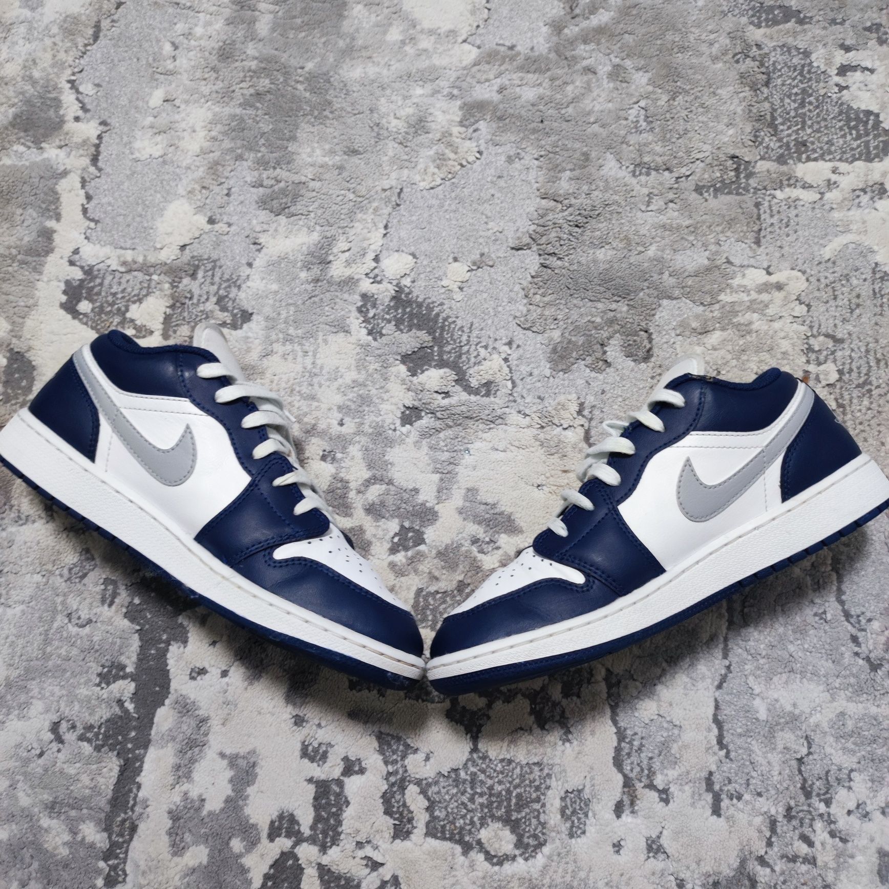 Adidași Nike Air Jordan 1 Low