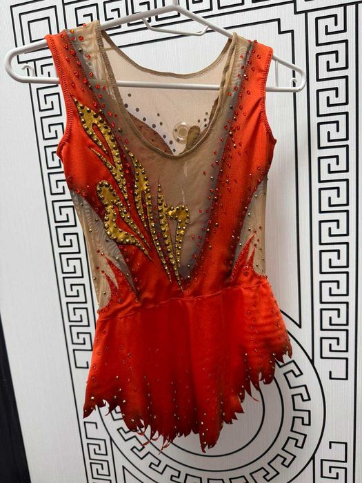 Трико за художествена гимнастика, танци, около 10-11 год