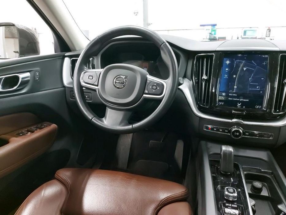 Volvo XC60 T8 303 CP Hybrid Inscription 4x4 Full – 2019