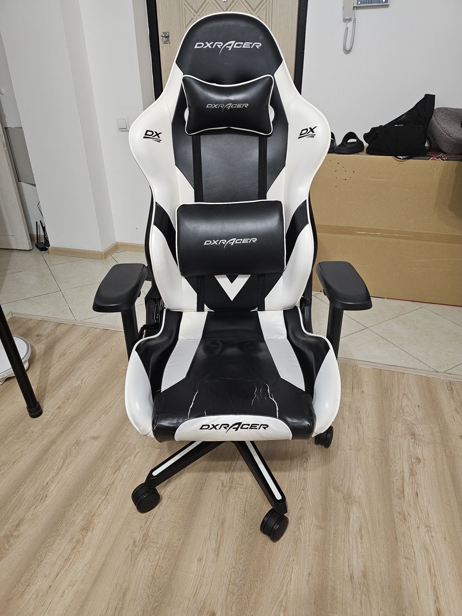 DxRacer Gladiator игровое кресло, компьютерное