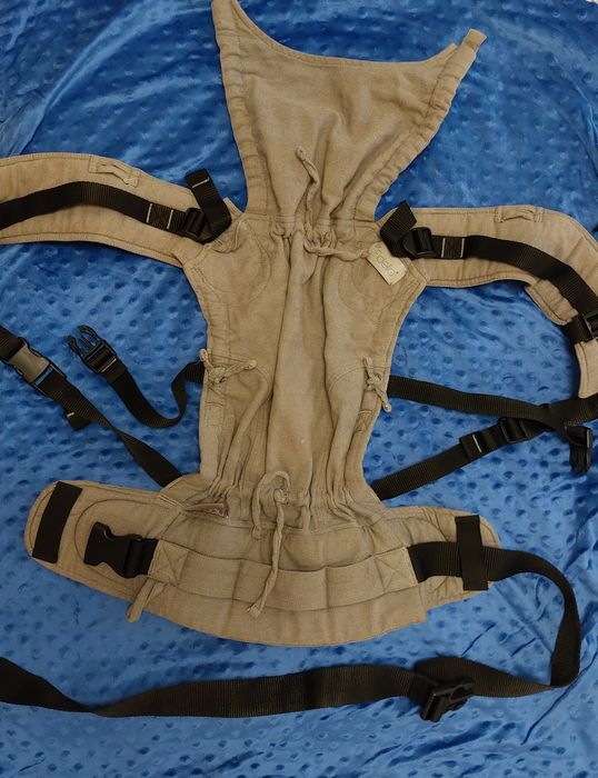 Marsupiu ergonomic Fidella