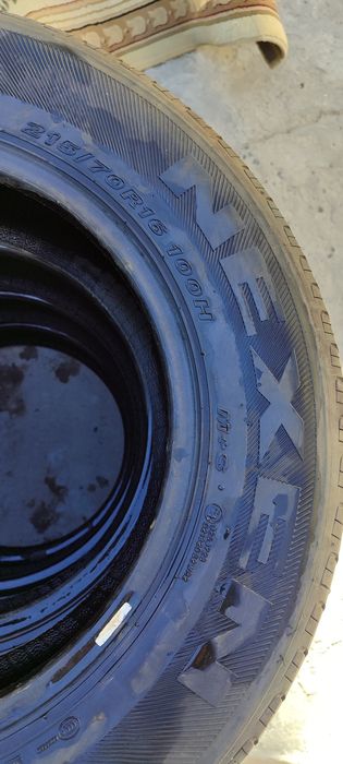 Продам шины 215/70 R16 100H.  Корейский.