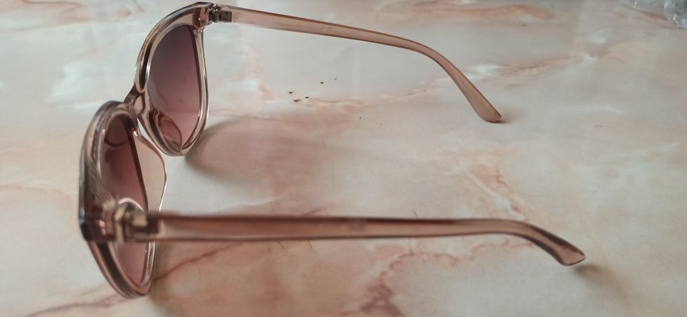 4 Ochelari de soare Missoni și Basley , unul de H&M + și altul no name