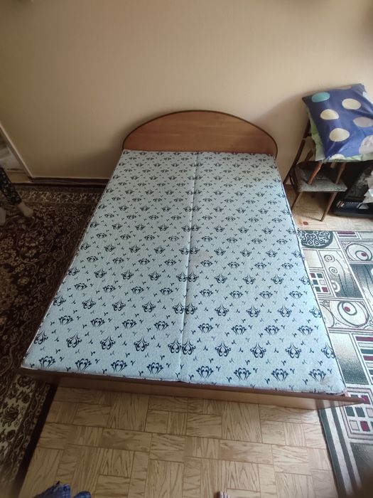 Кровать двухспальная
