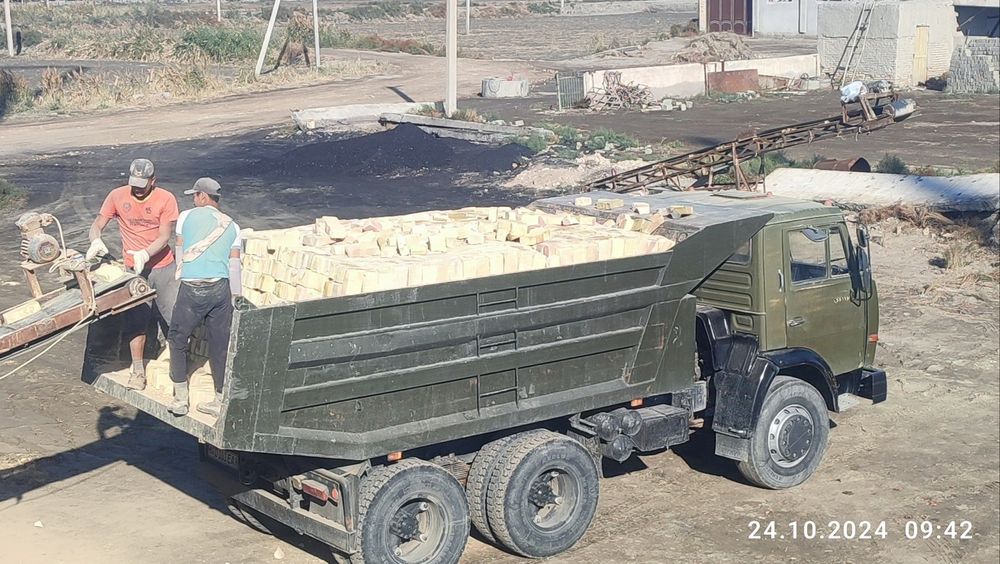 Пишган Гишт кирпич сотилади чекланмаган микдорда