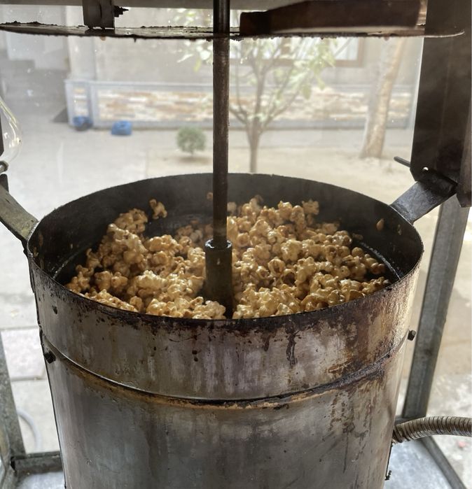 Popcorn aparat sotiladi