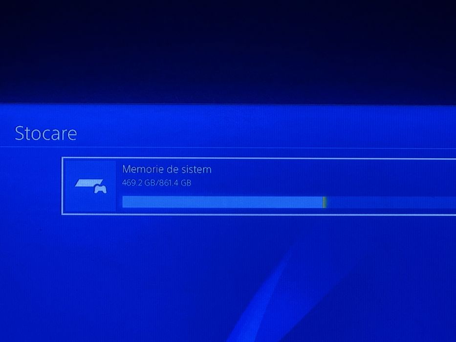 Ps4 Slim 1TB stare foarte buna nu prea l-am folosit