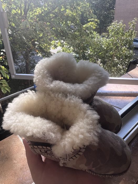 Ugg uri bebelusi, masura M