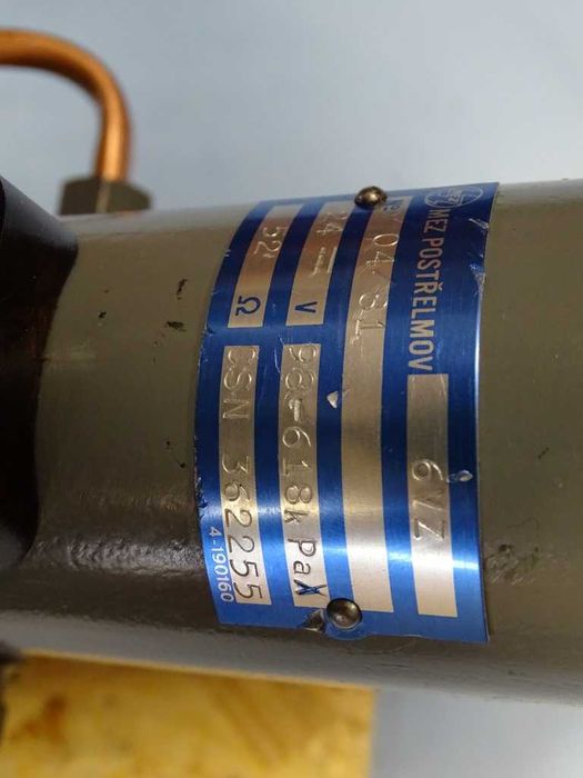 Пневматичен разпределител MEZ 6VZ за преса, гилотина, абкант