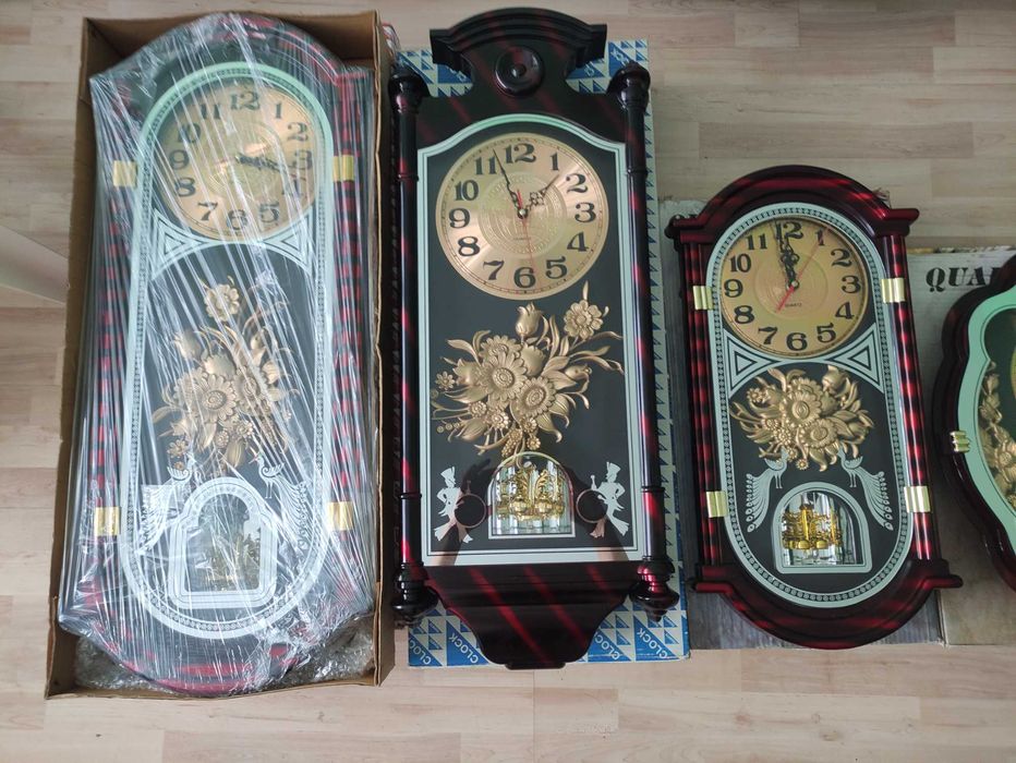 Стенни часовници на батерии