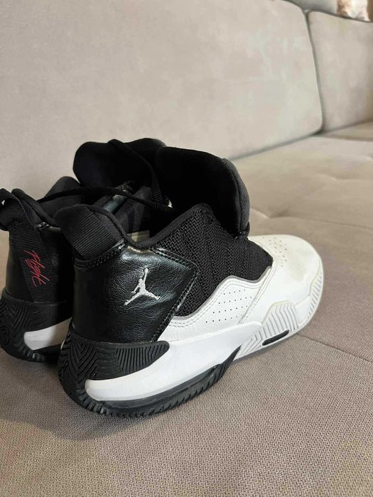 Кецове Nike Jordan кожени