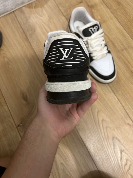 Adidasi louis vuitton